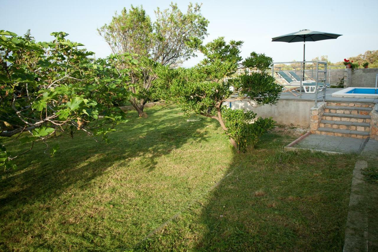 Apartman Ana Radovin ภายนอก รูปภาพ